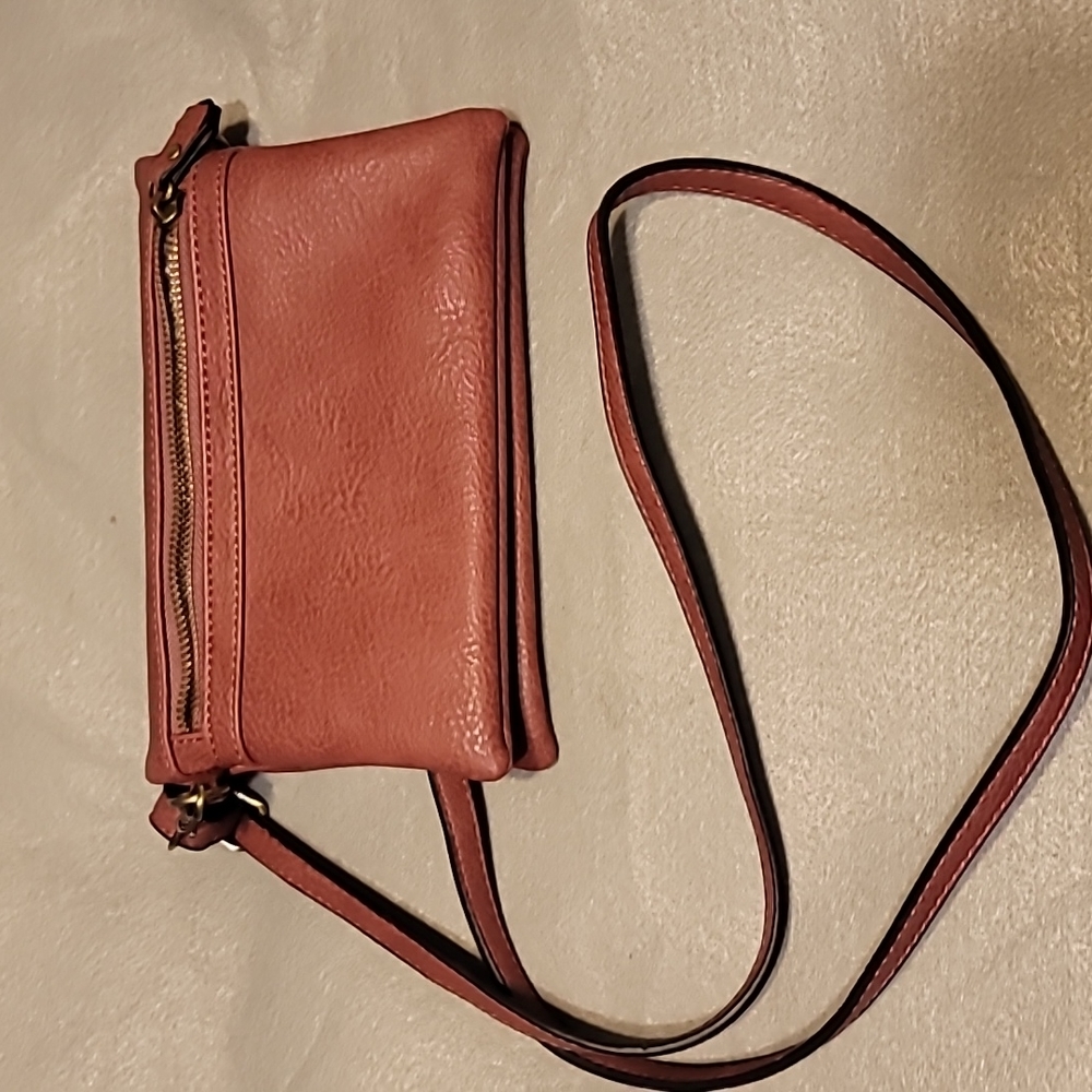 Small crossbody